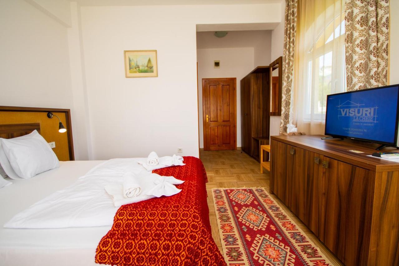 Hotel Mai Danube Ieşelniţa Exterior foto