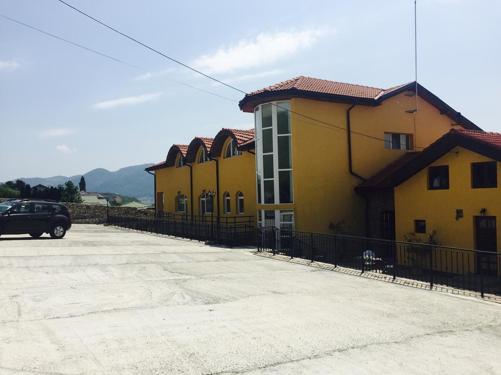 Hotel Mai Danube Ieşelniţa Exterior foto